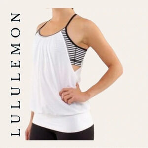0423.‎ LULULEMON NO LIMITS WHITE AND BLACK STRIPE TANK TOP SIZE 4